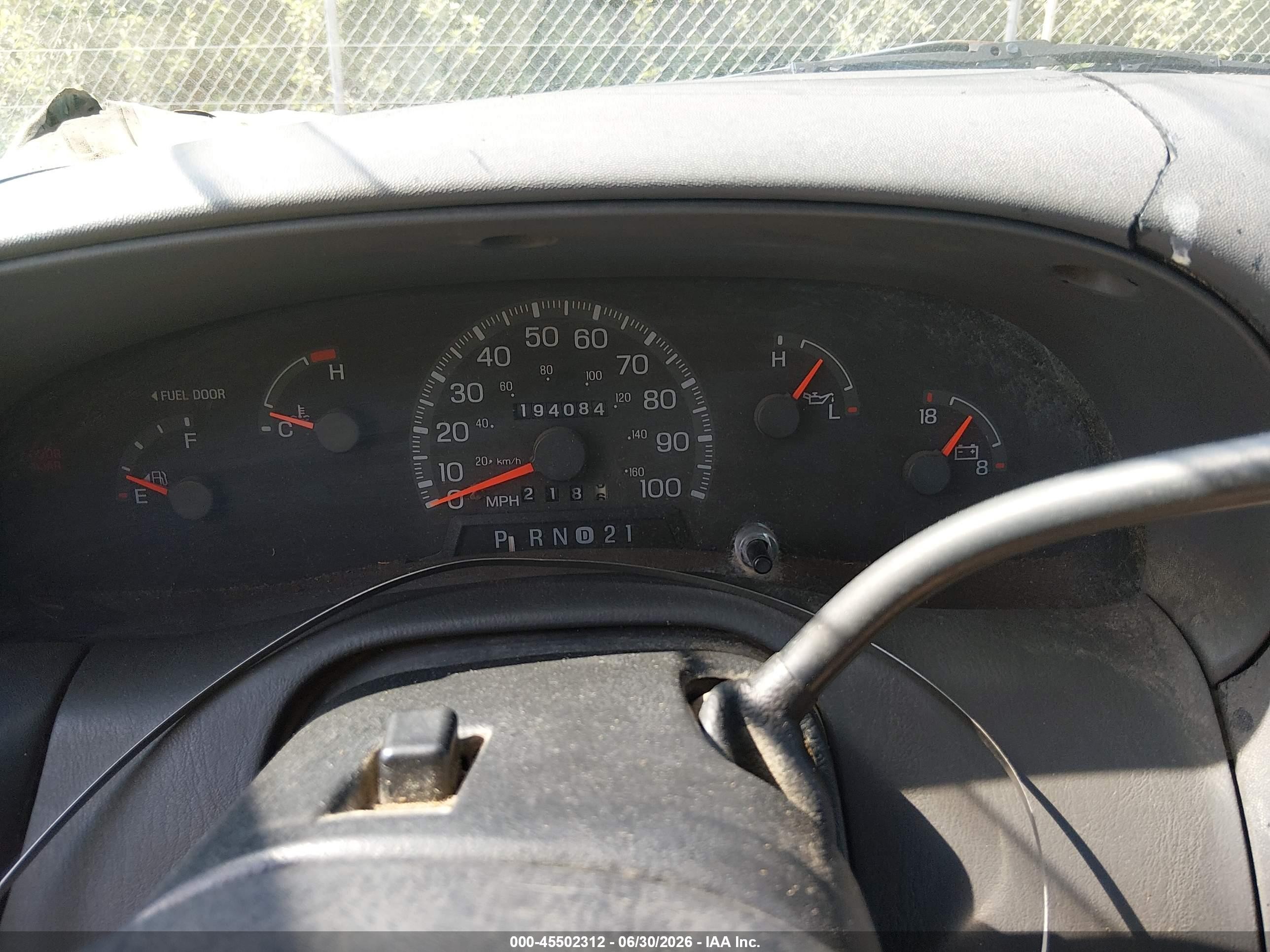 1998 Ford F-150 Lariat/standard/xl/xlt Белый vin: 1FTZF1761WNB50295