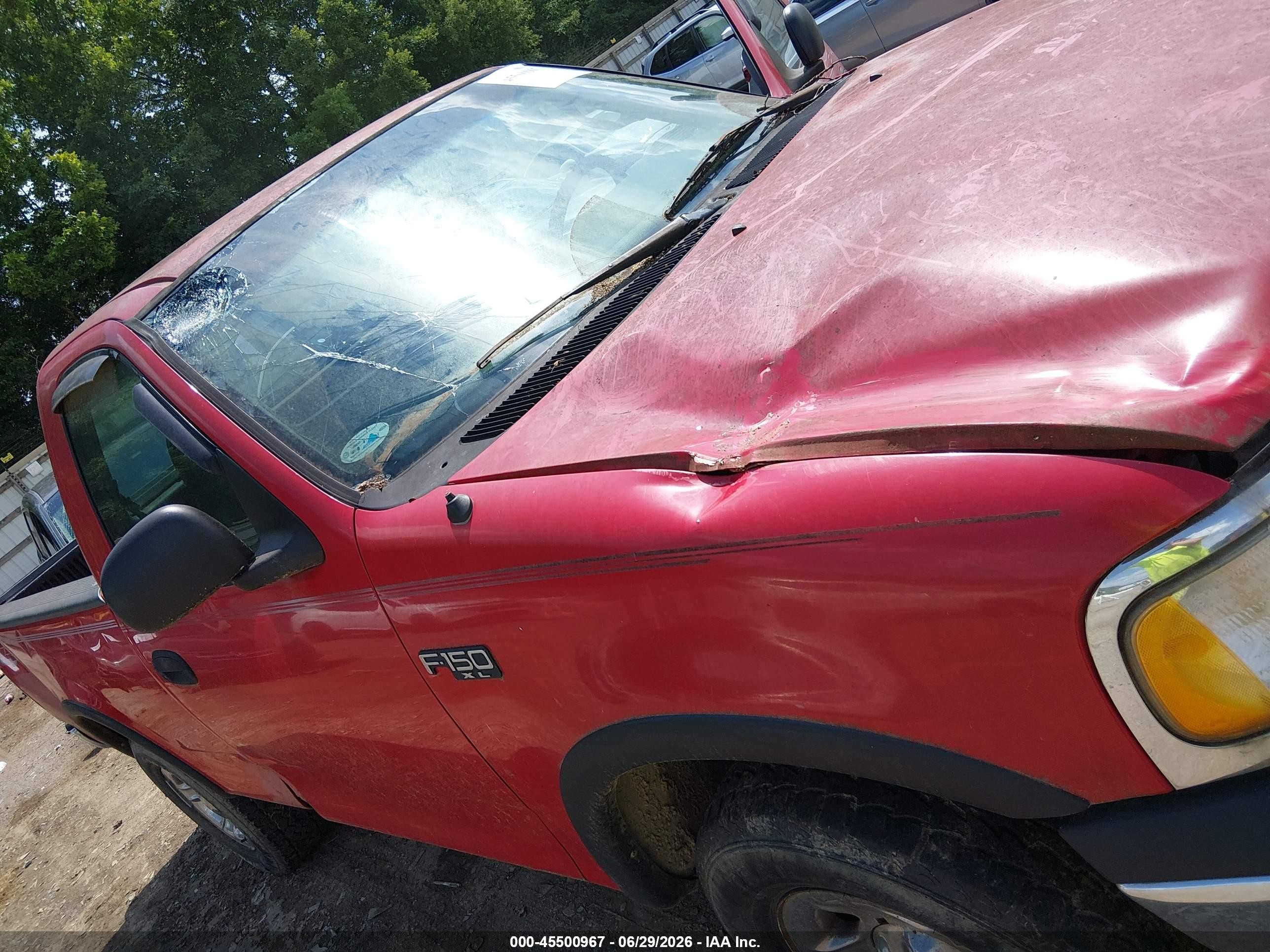 2000 Ford F-150 Work Series/xl/xlt Red vin: 1FTZF182XYNA67852