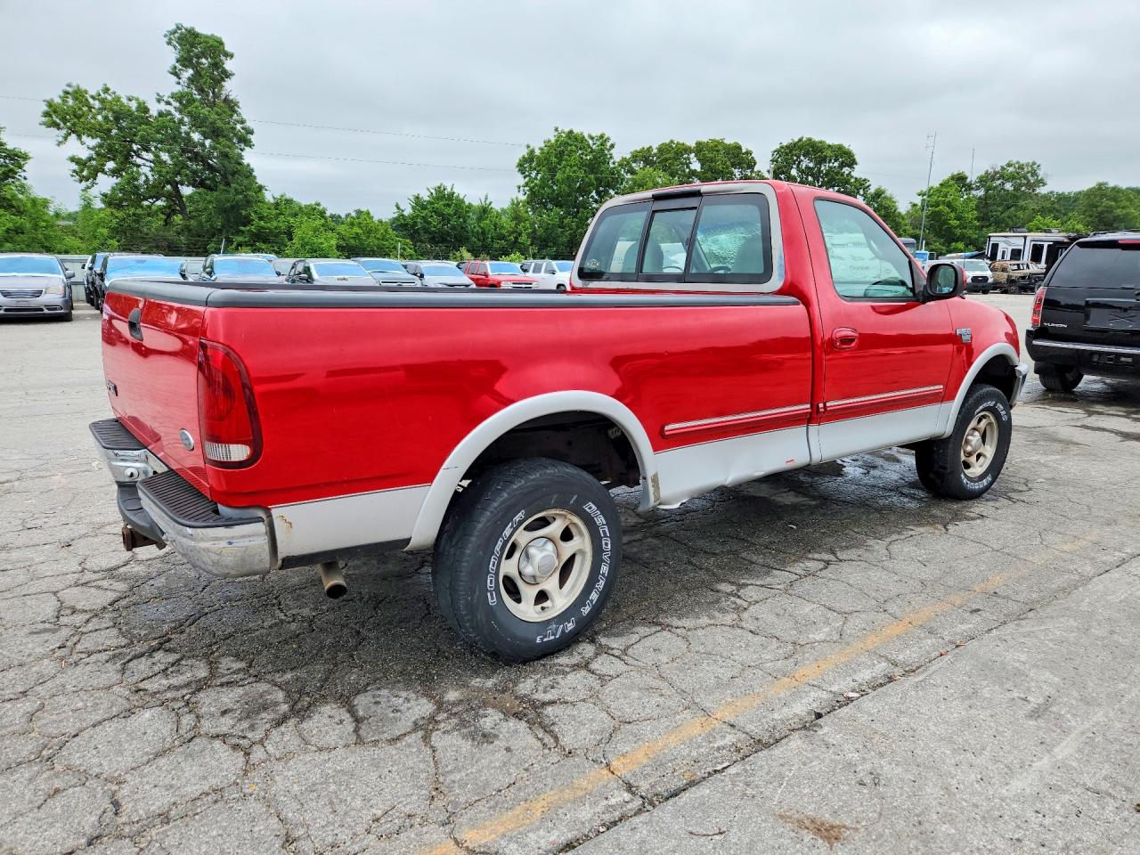 1998 Ford F150 Red vin: 1FTZF18W6WKA99456