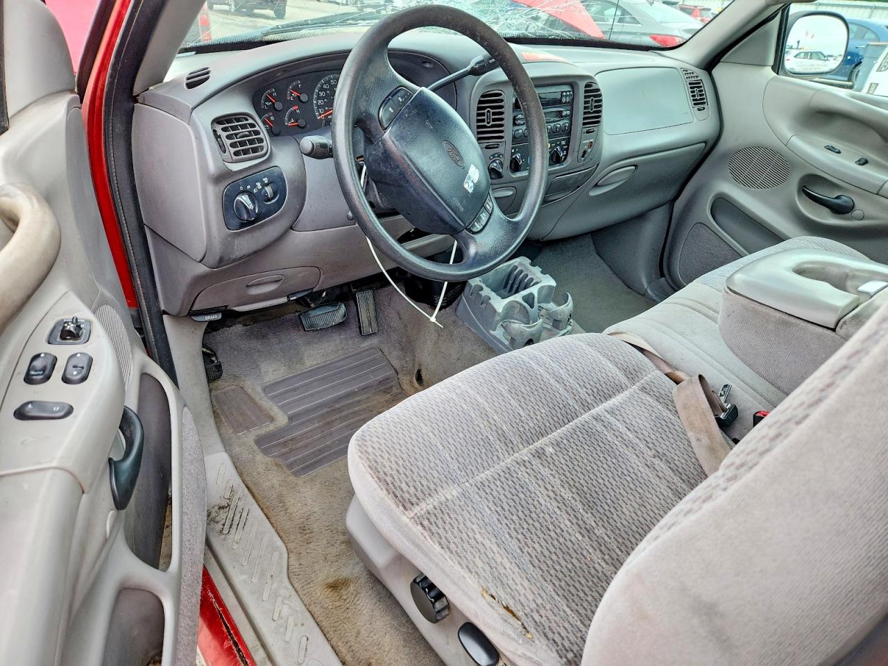 1998 Ford F150 Red vin: 1FTZF18W6WKA99456