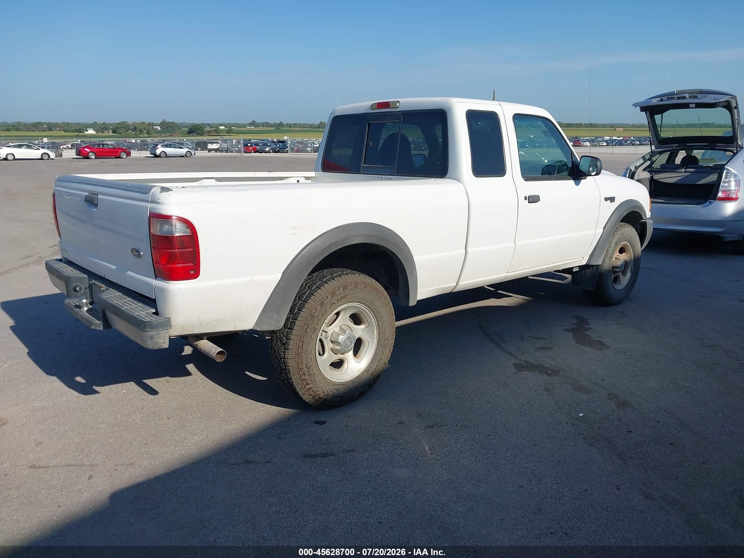 2002 Ford Ranger Xlt White vin: 1FTZR15E02PA64041