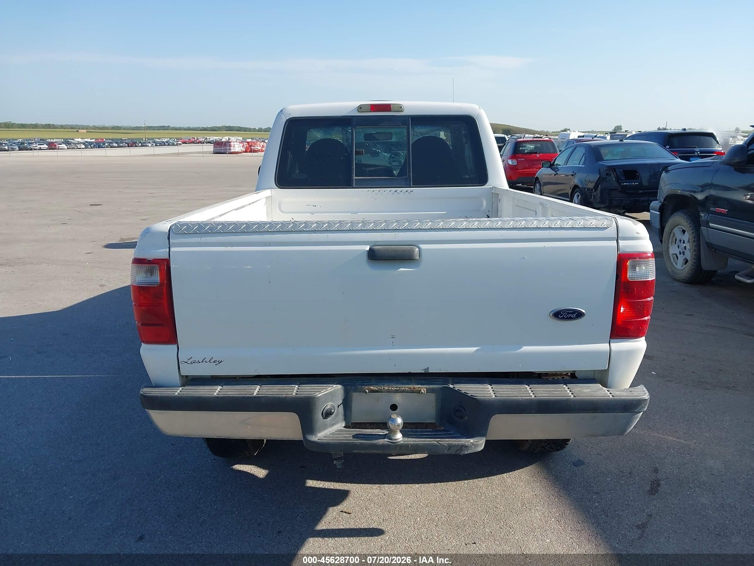 2002 Ford Ranger Xlt White vin: 1FTZR15E02PA64041