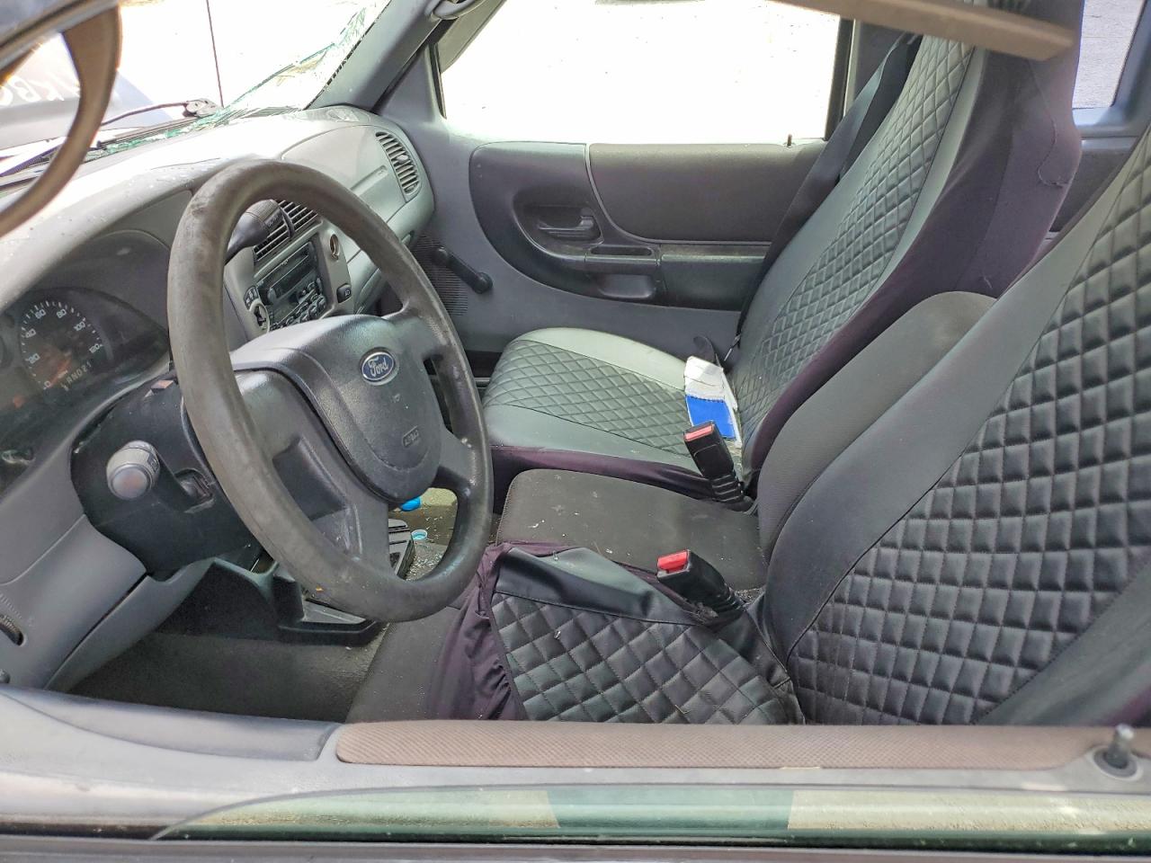 2005 Ford Ranger Super Cab Black vin: 1FTZR15E05PA88151
