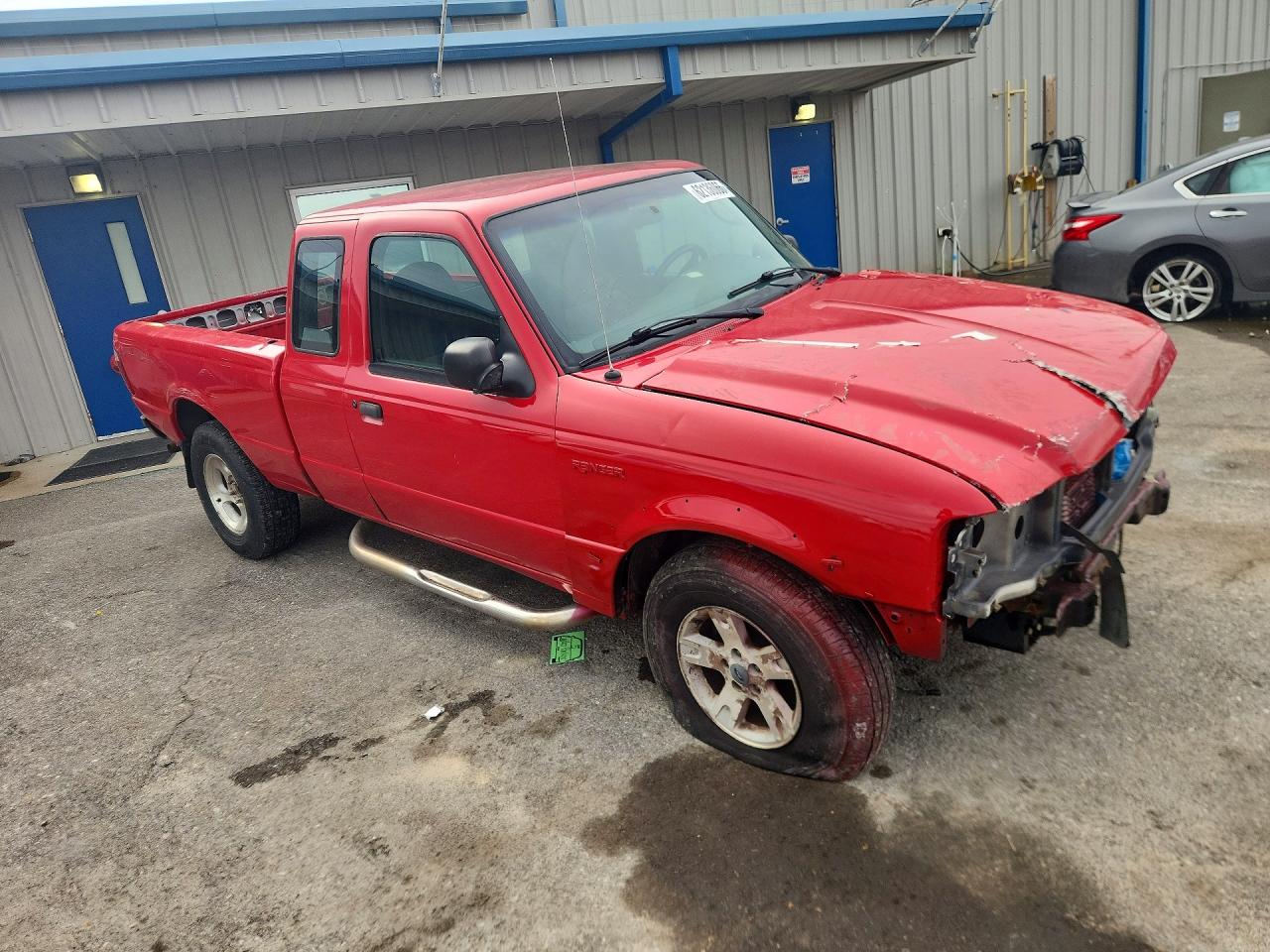 2003 Ford Ranger Super Cab Red vin: 1FTZR15E13PB81516