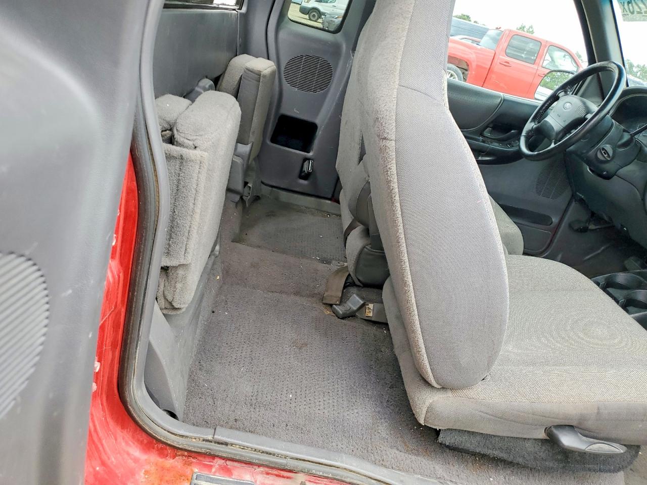 2001 Ford Ranger Super Cab Red vin: 1FTZR15E21PB17496