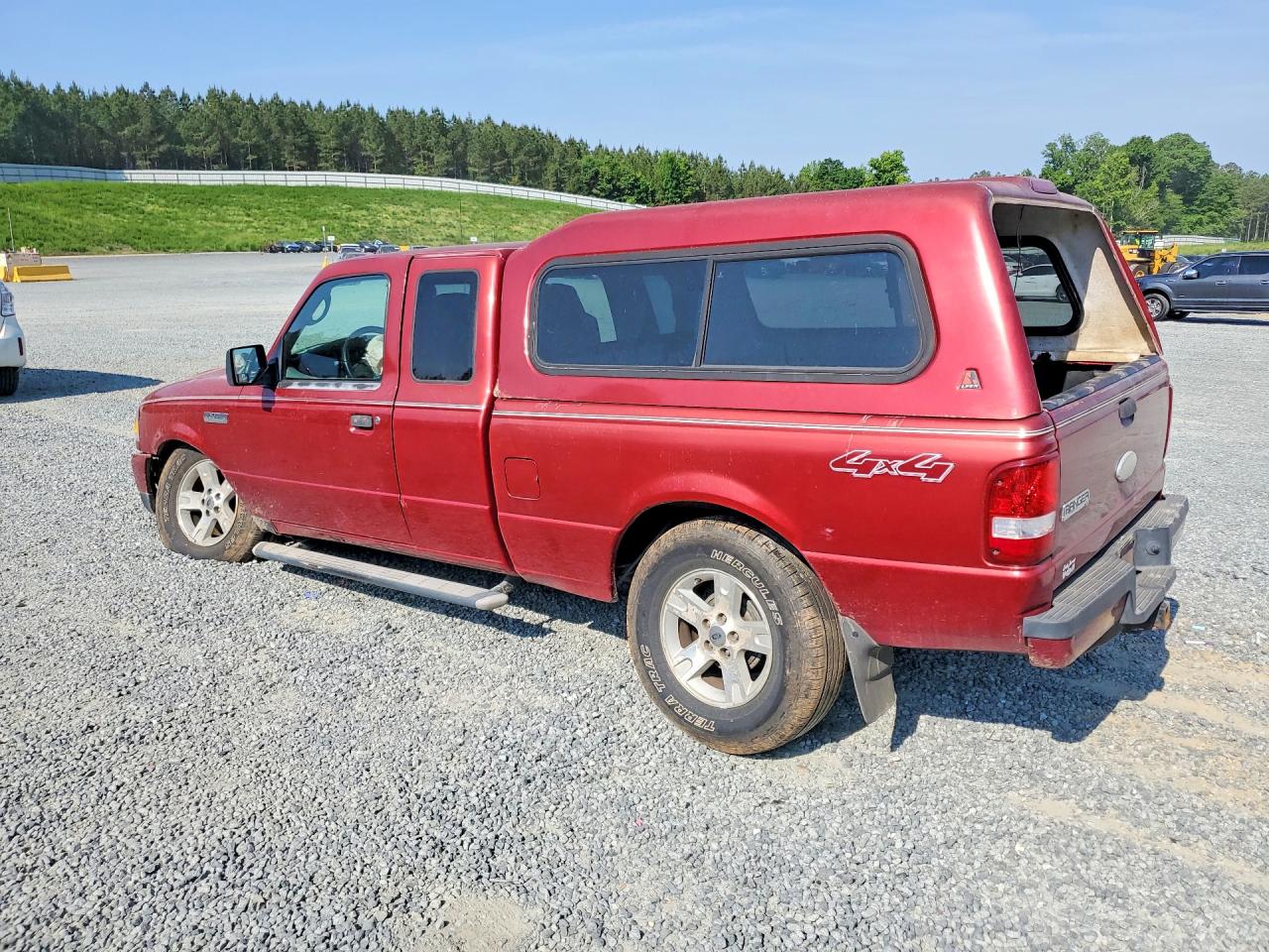 2006 Ford Ranger Super Cab Red vin: 1FTZR15E26PA24100