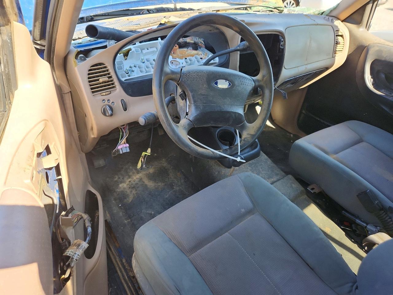 2001 Ford Ranger Super Cab Blue vin: 1FTZR15E31PA75839