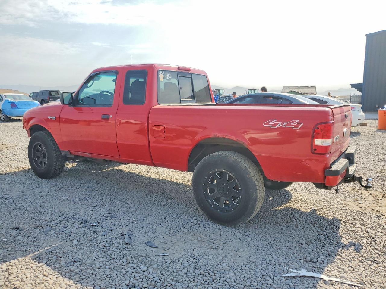 2011 Ford Ranger Super Cab Red vin: 1FTZR15E36PA05264