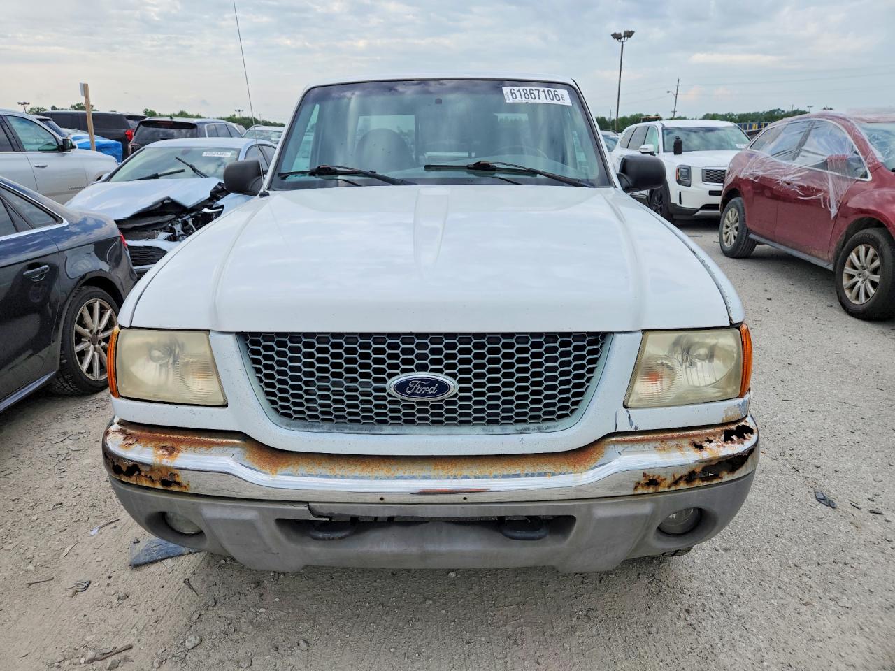 2001 Ford Ranger Super Cab White vin: 1FTZR15E41TA08884