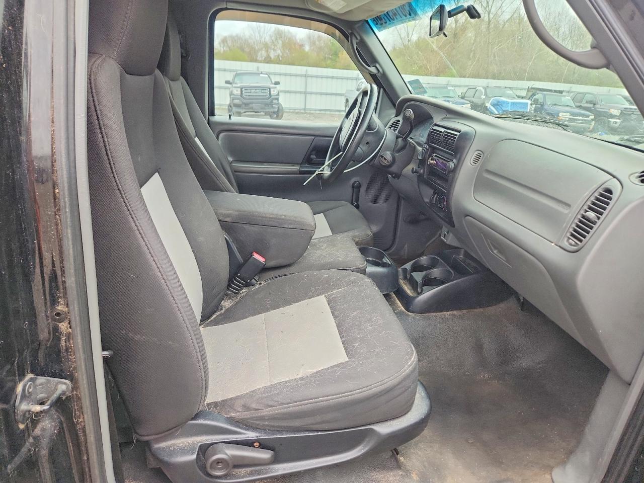 2005 Ford Ranger Super Cab Black vin: 1FTZR15E45PA79873