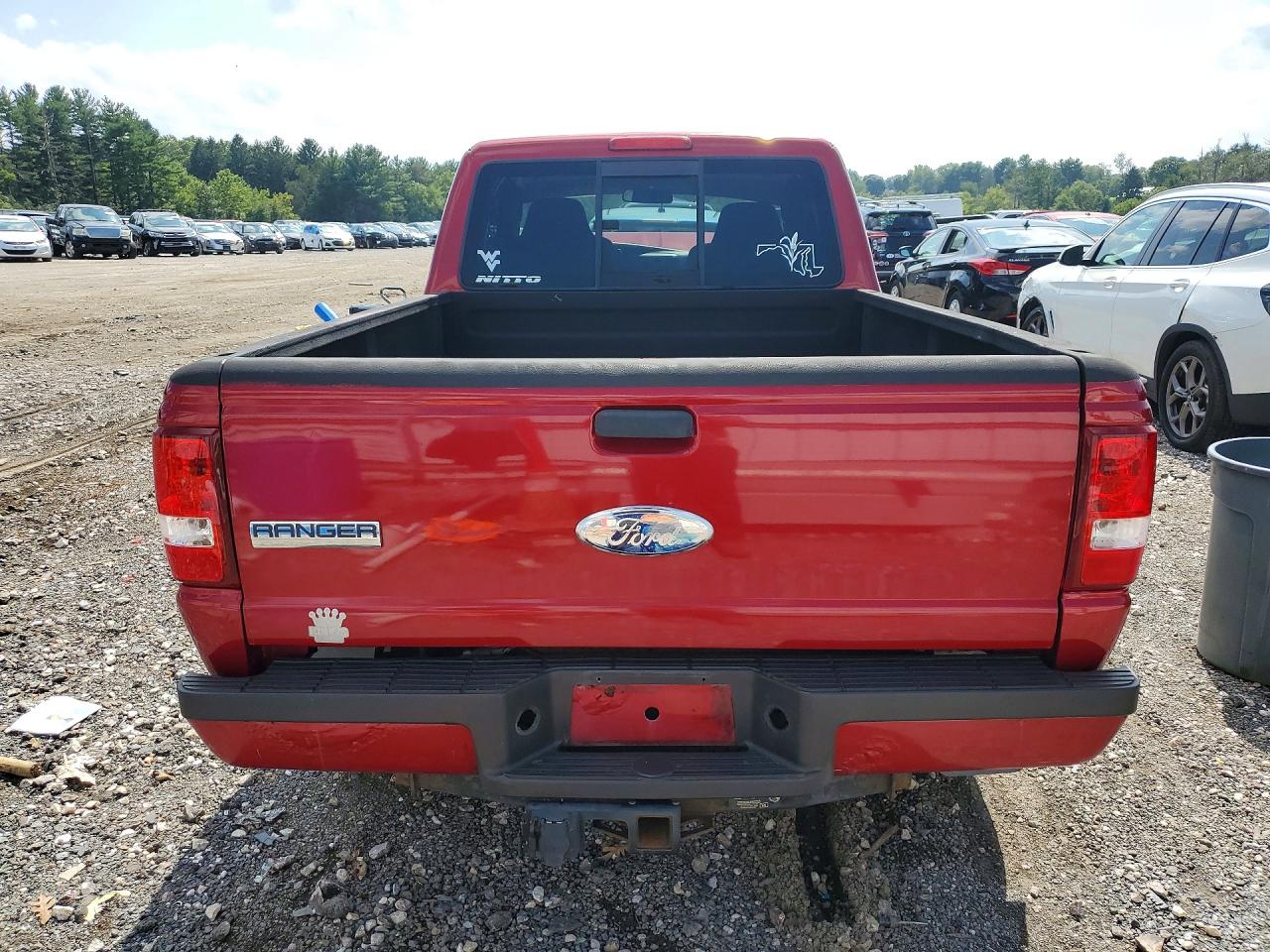 2009 Ford Ranger Super Cab Red vin: 1FTZR15E69PA62482