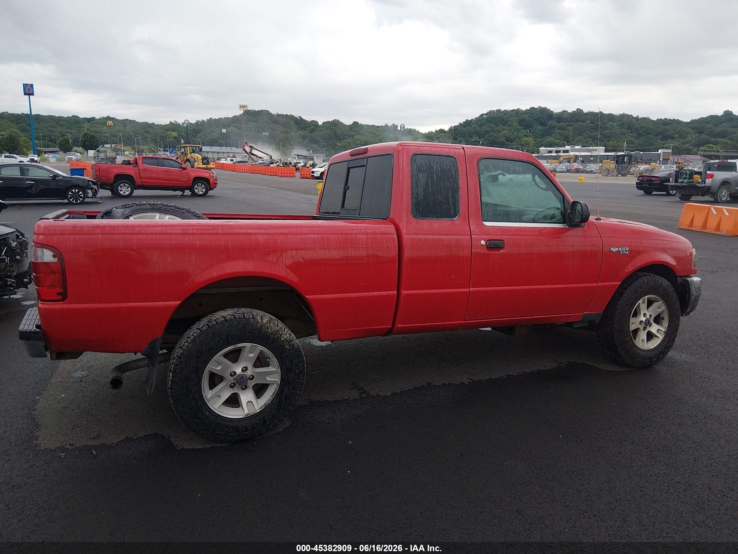 2004 Ford Ranger Xlt Red vin: 1FTZR15E74PB62454