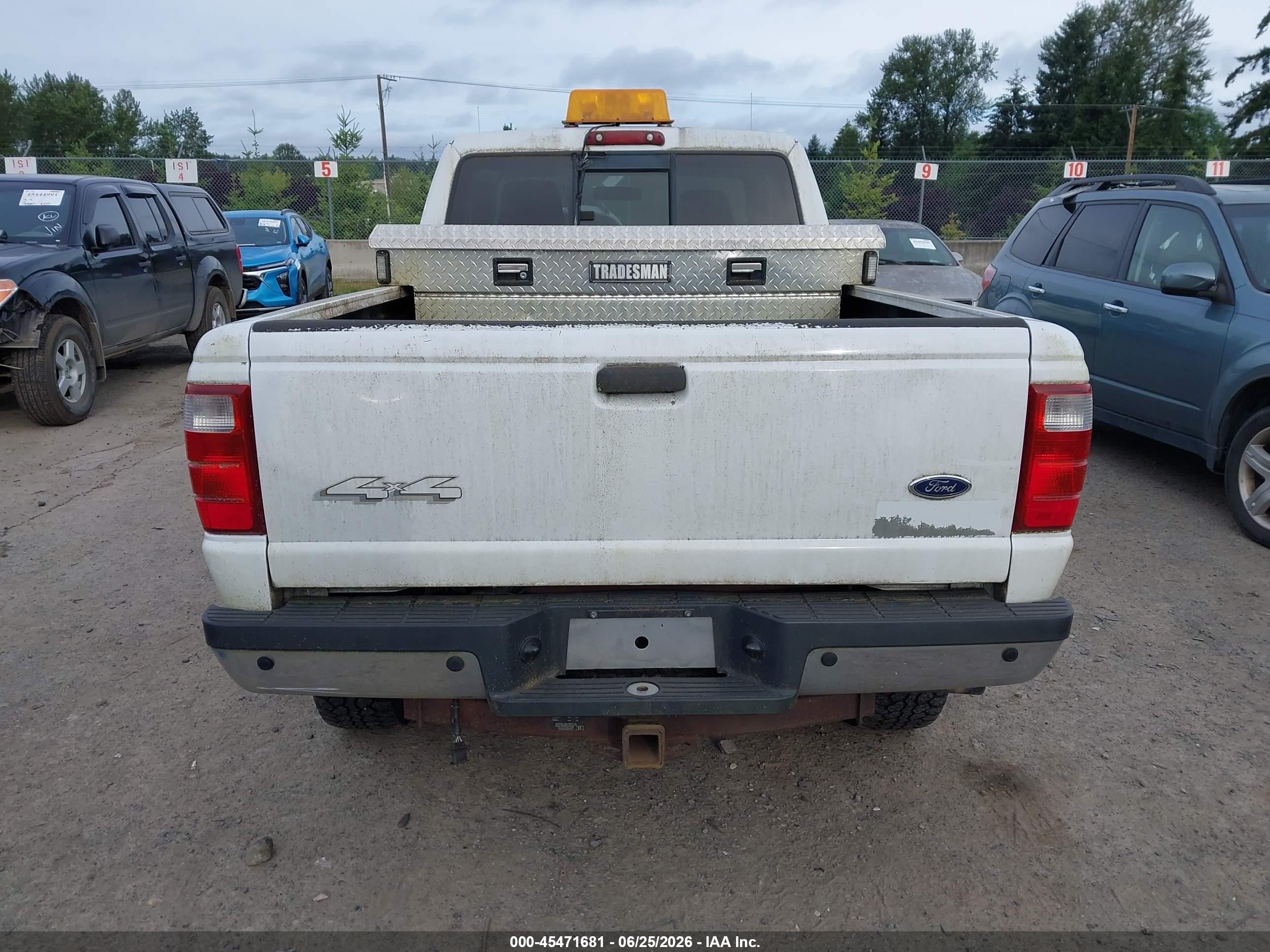 2004 Ford Ranger Xlt White vin: 1FTZR15E74TA18006