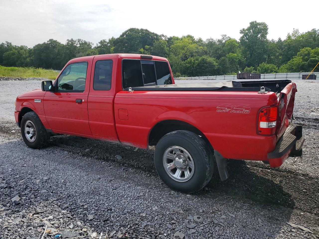 2009 Ford Ranger Super Cab Red vin: 1FTZR15E79PA07149