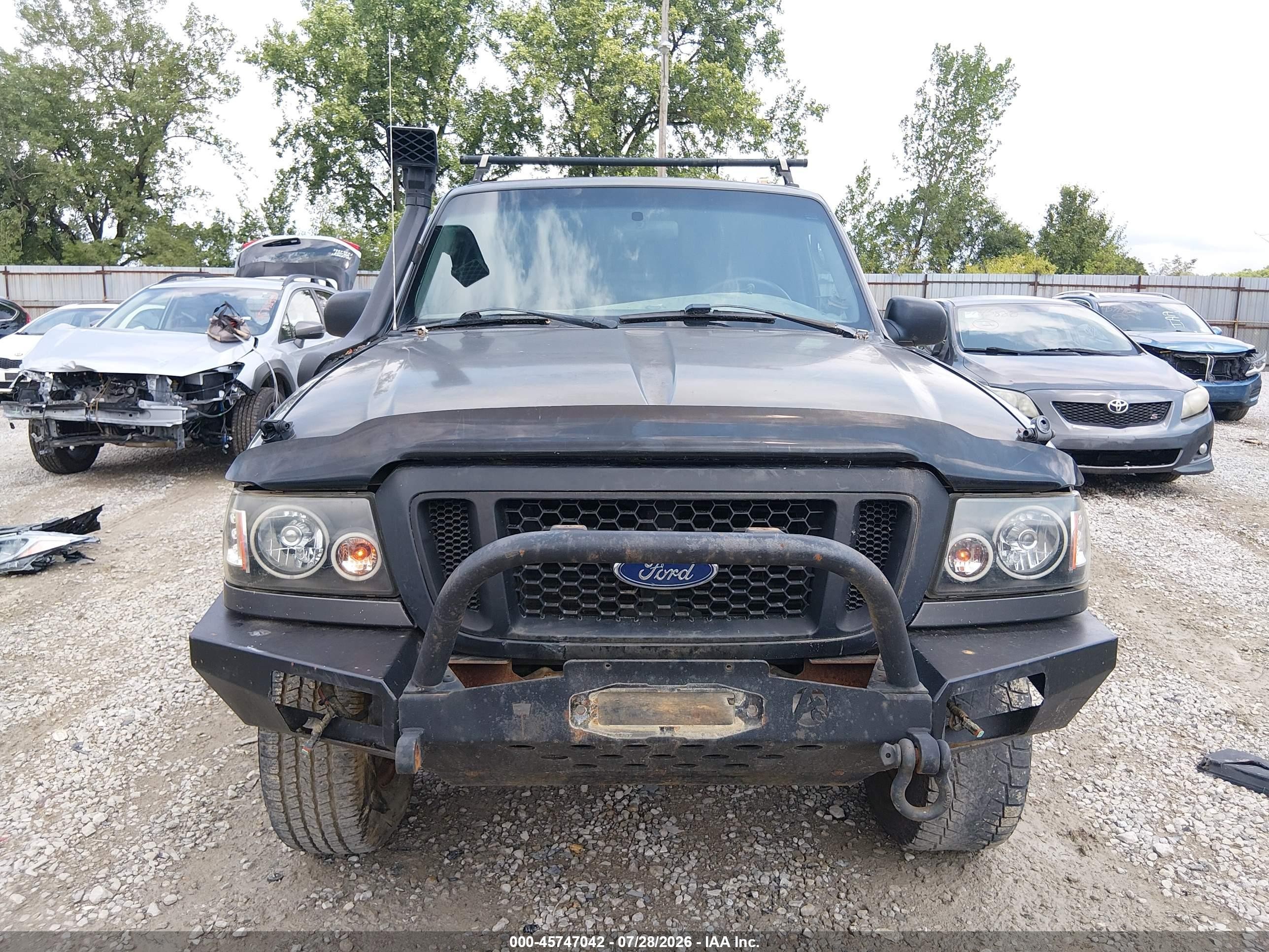 2004 Ford Ranger Xlt Серый vin: 1FTZR15E84PB60972