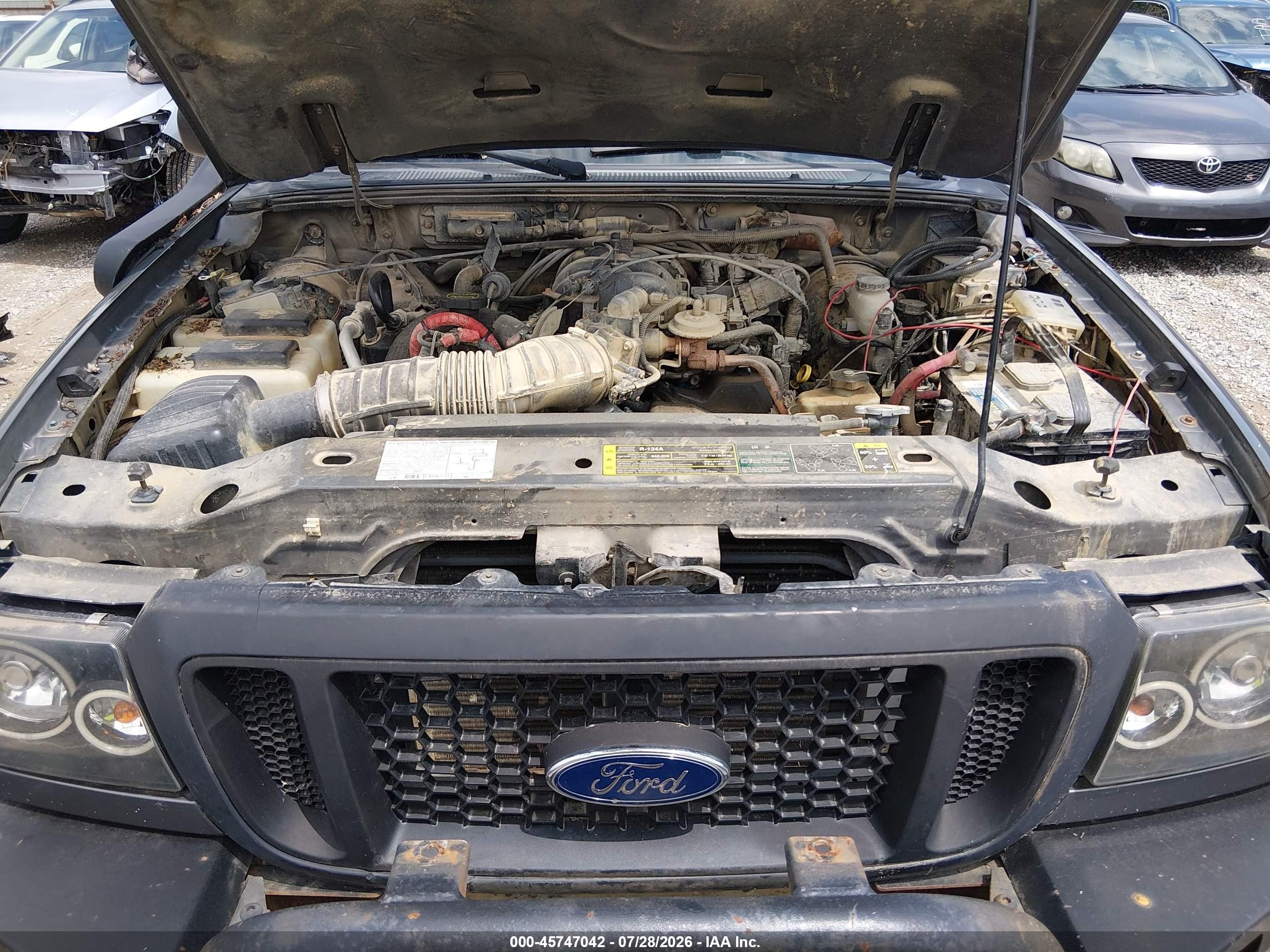2004 Ford Ranger Xlt Серый vin: 1FTZR15E84PB60972