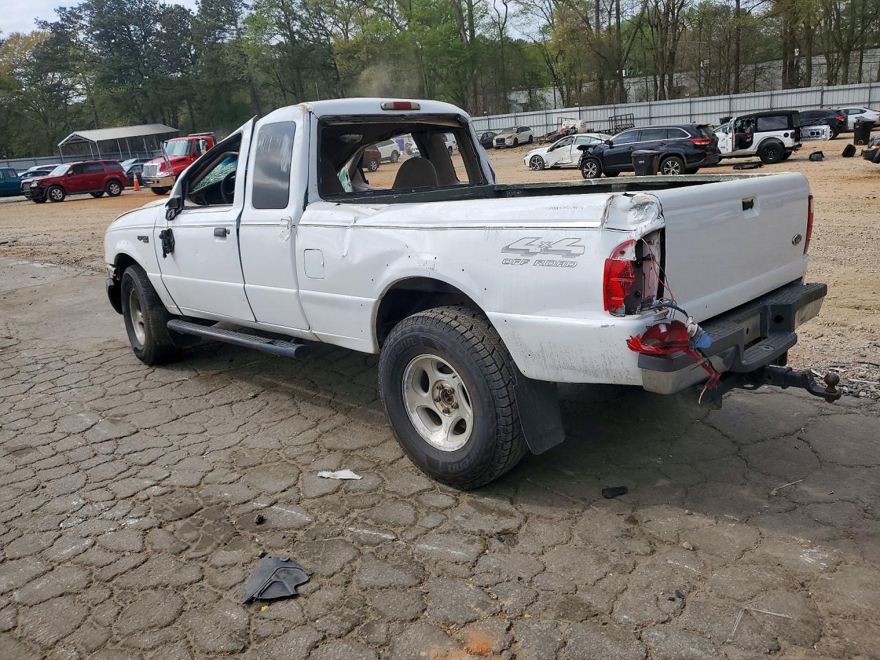 2001 Ford Ranger Super Cab White vin: 1FTZR15E91TA48233