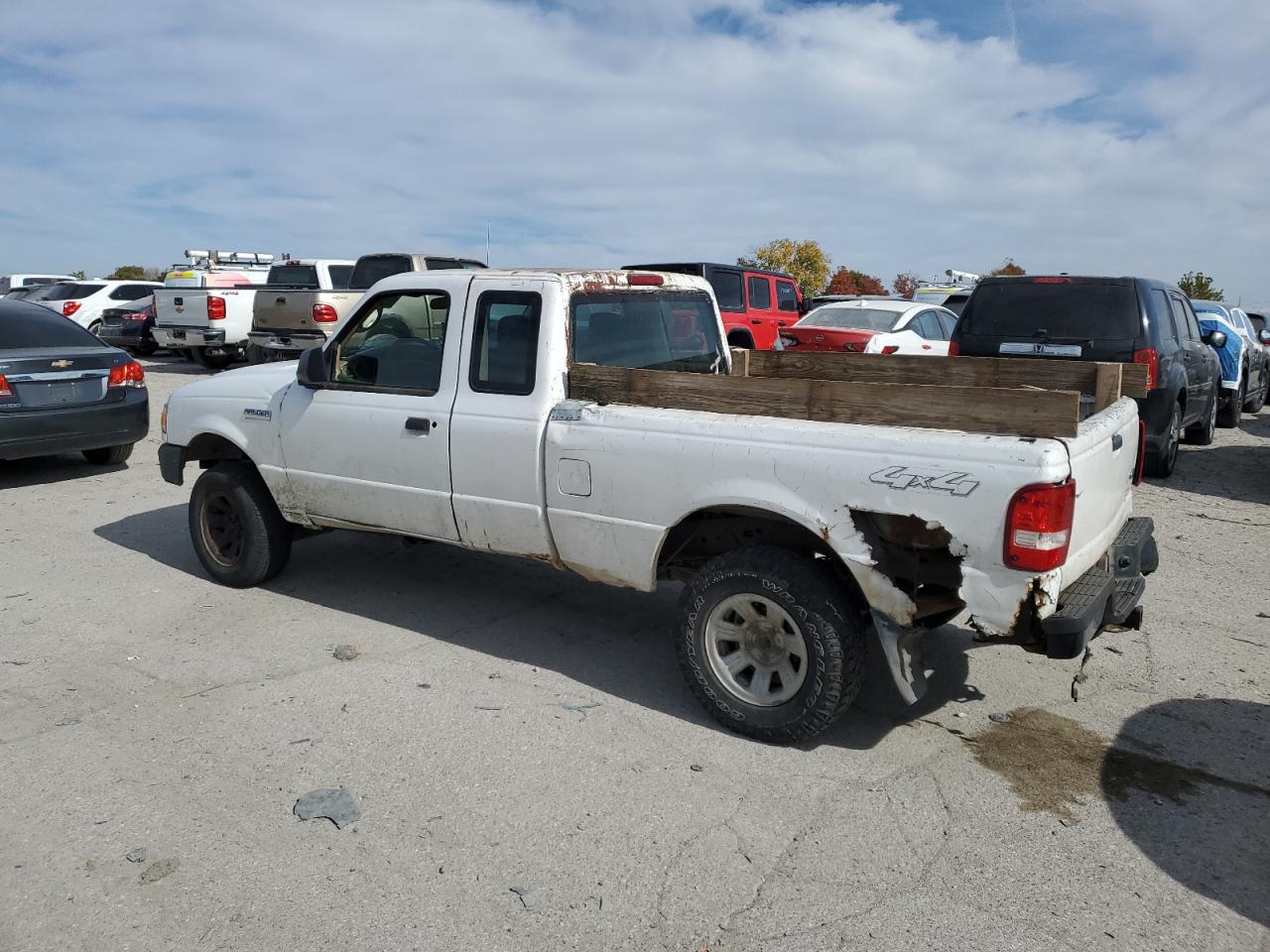 2007 Ford Ranger Super Cab White vin: 1FTZR15E97PA00653