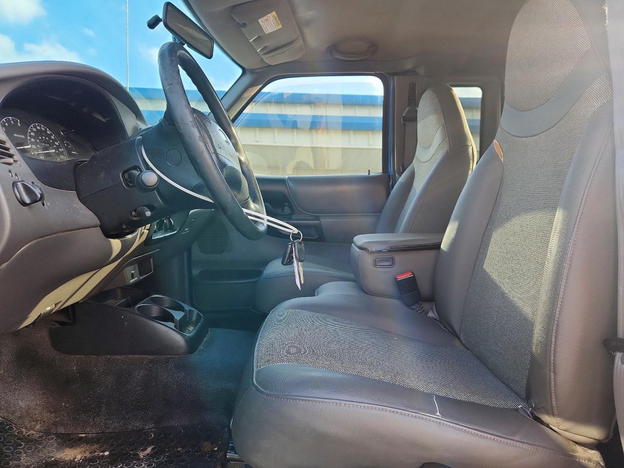 2001 Ford Ranger Super Cab Blue vin: 1FTZR15EX1TA31778