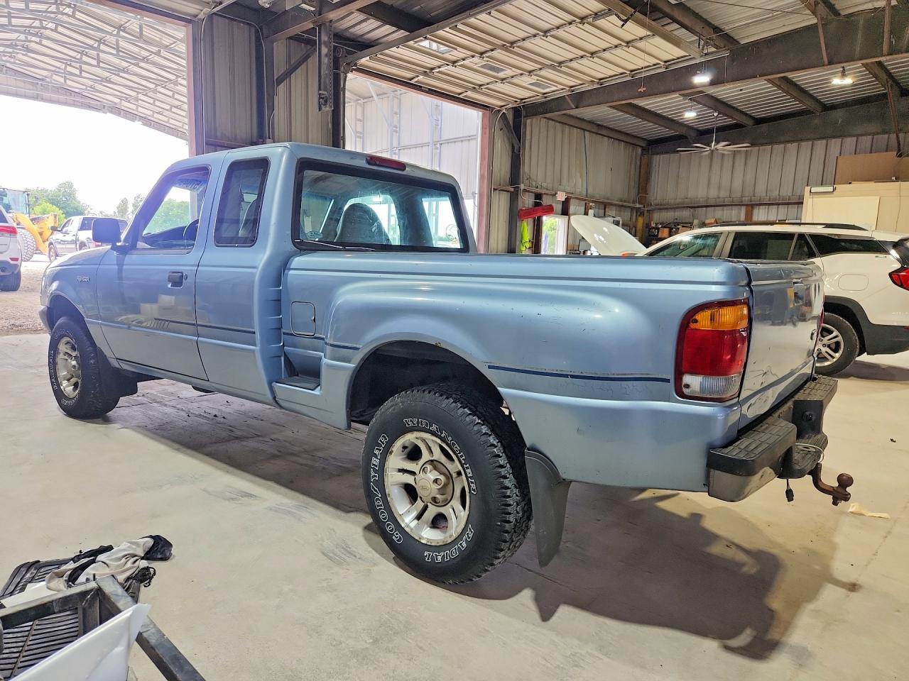1998 Ford Ranger Teal vin: 1FTZR15U5WPA70463
