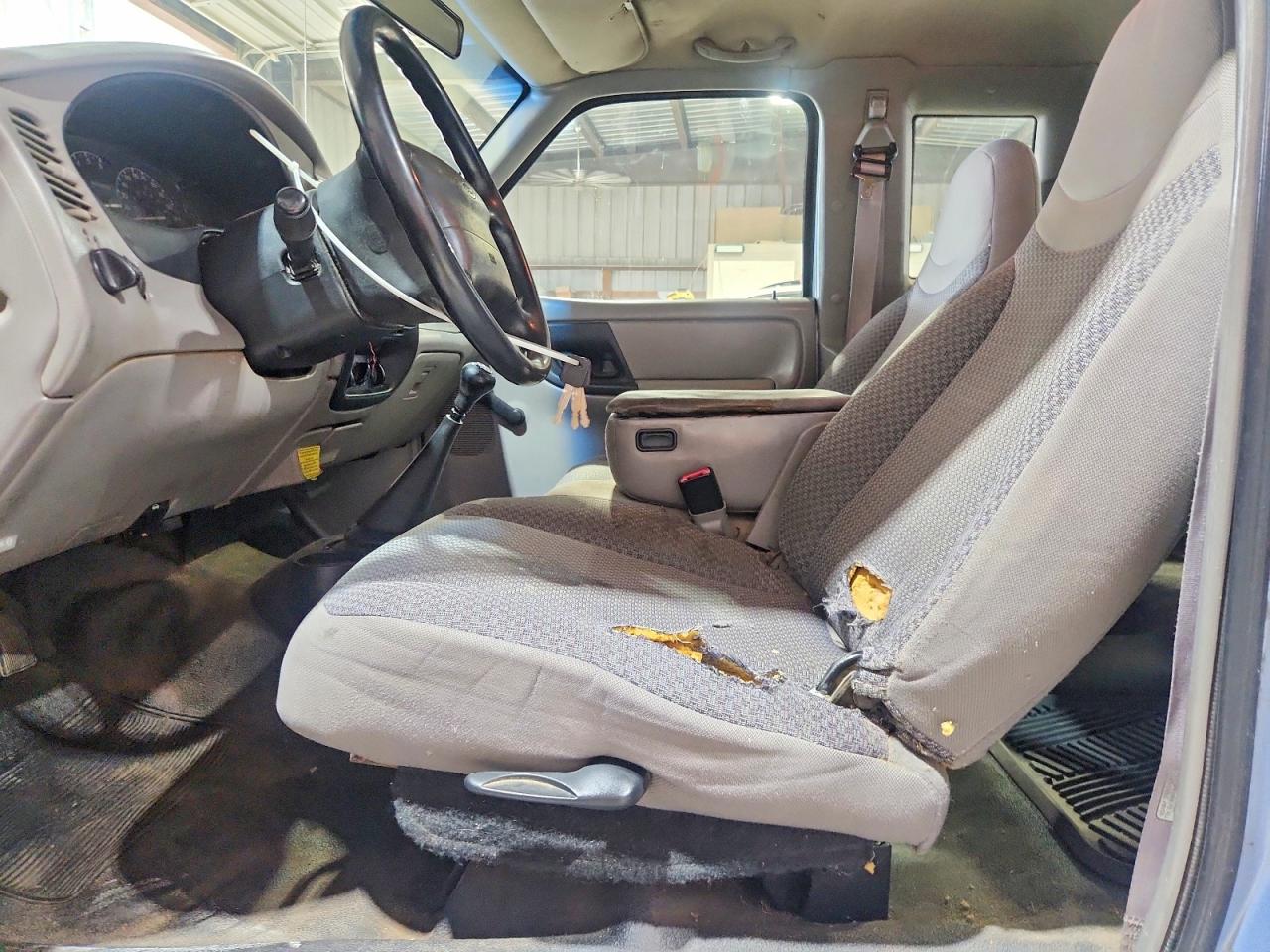 1998 Ford Ranger Teal vin: 1FTZR15U5WPA70463
