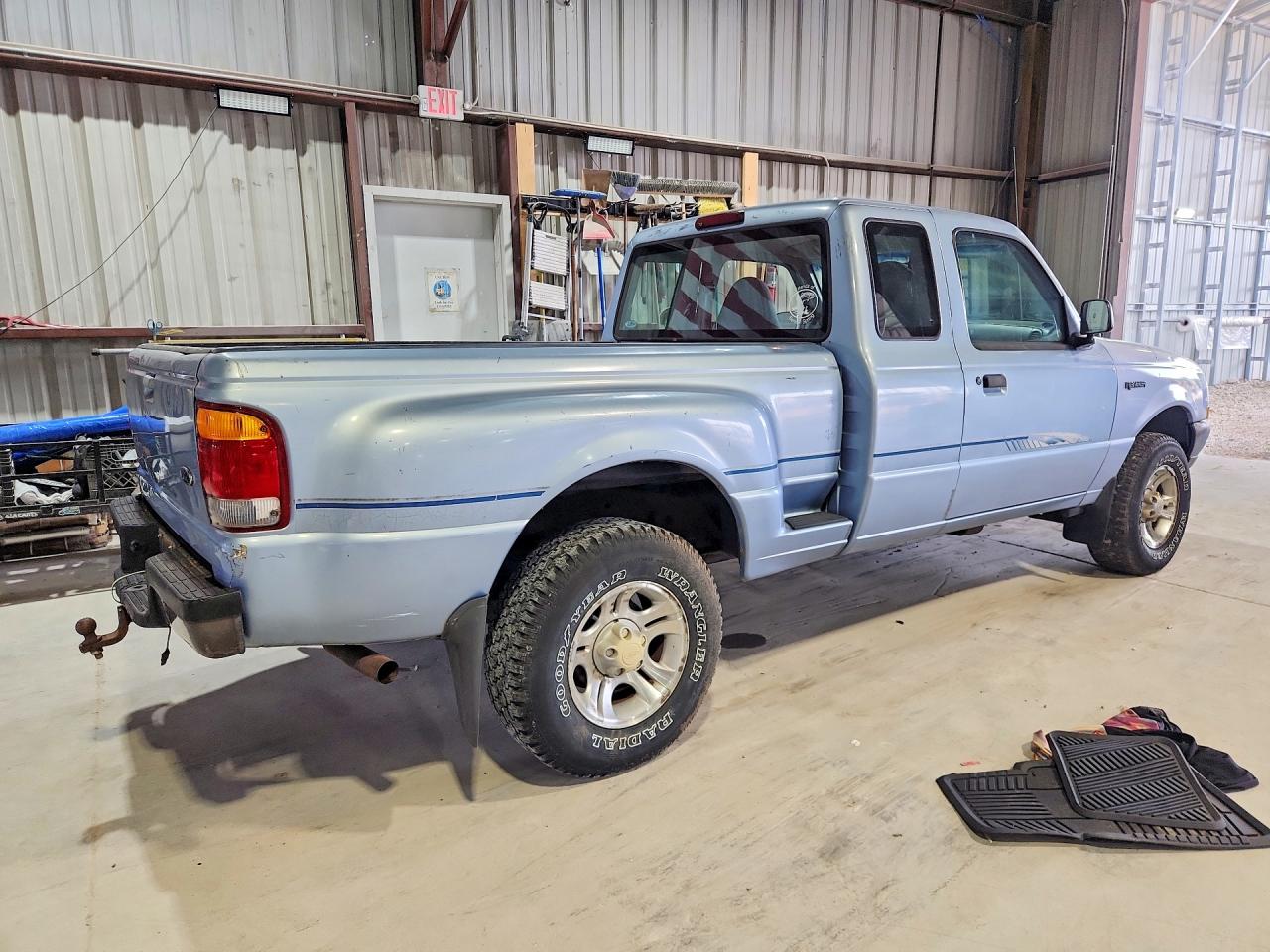 1998 Ford Ranger Teal vin: 1FTZR15U5WPA70463