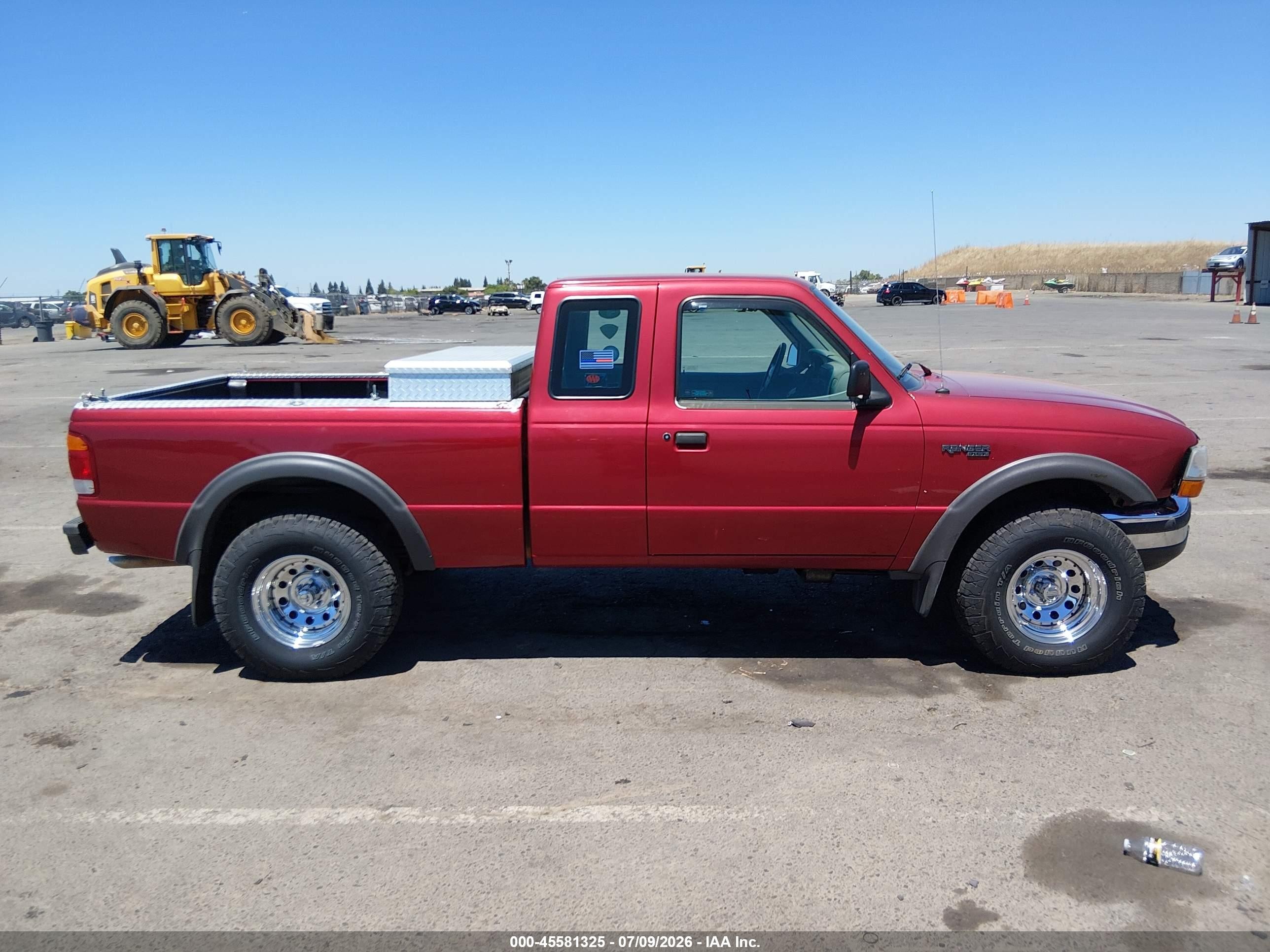 1998 Ford Ranger Splash/xl/xlt Красный vin: 1FTZR15U6WPB52038