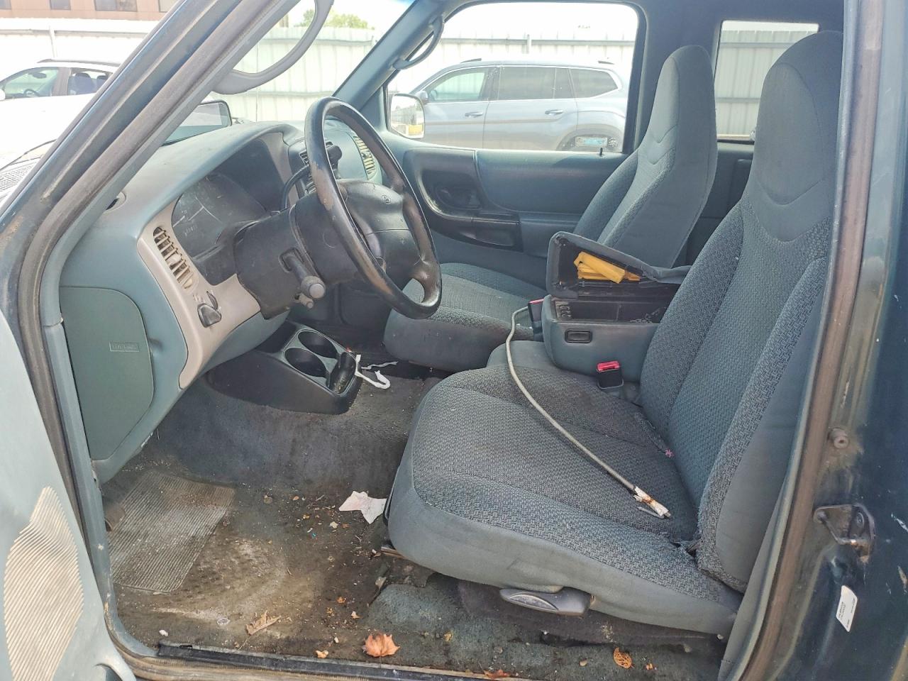 1998 Ford Ranger Super Cab Green vin: 1FTZR15U7WPA65667