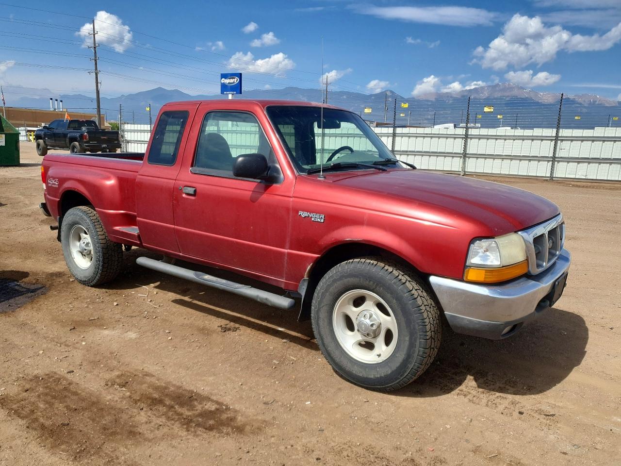 1999 Ford Ranger Super Cab Red vin: 1FTZR15V0XPB60484