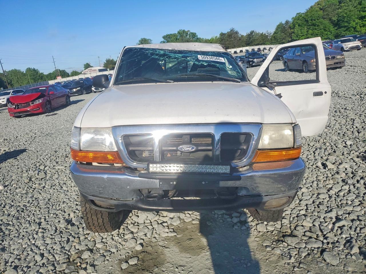 1999 Ford Ranger White vin: 1FTZR15V1XTA63107