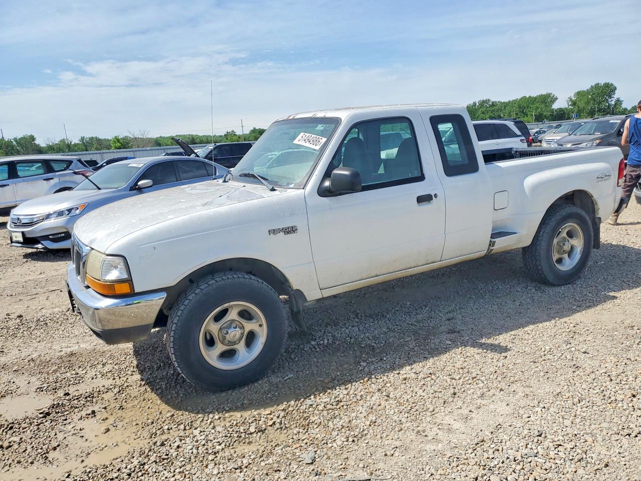 2000 Ford Ranger Super Cab White vin: 1FTZR15V1YPB90563