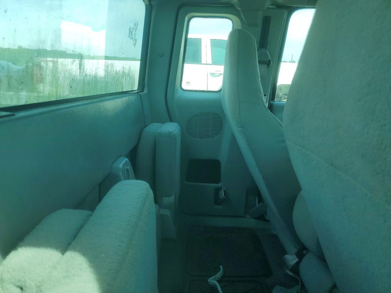 2000 Ford Ranger Super Cab White vin: 1FTZR15V1YPB90563
