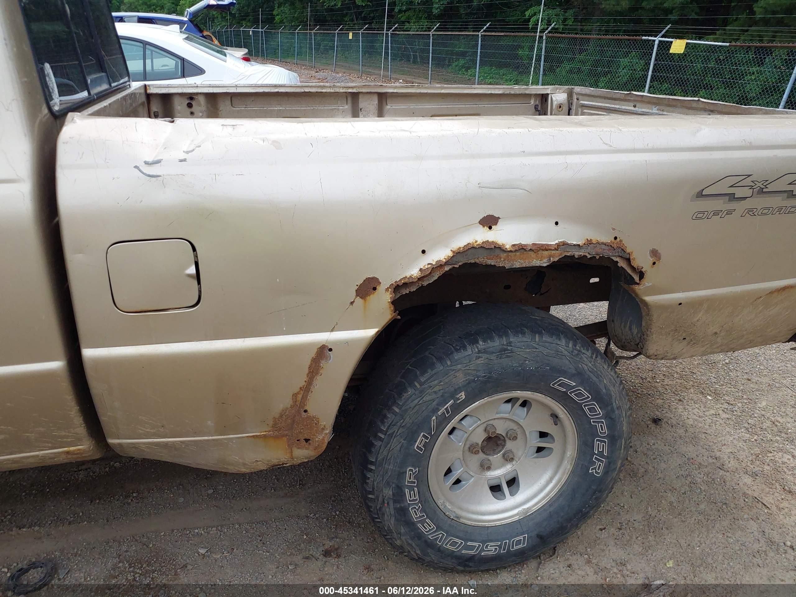 1999 Ford Ranger Xl/xlt Gold vin: 1FTZR15V2XTA80918