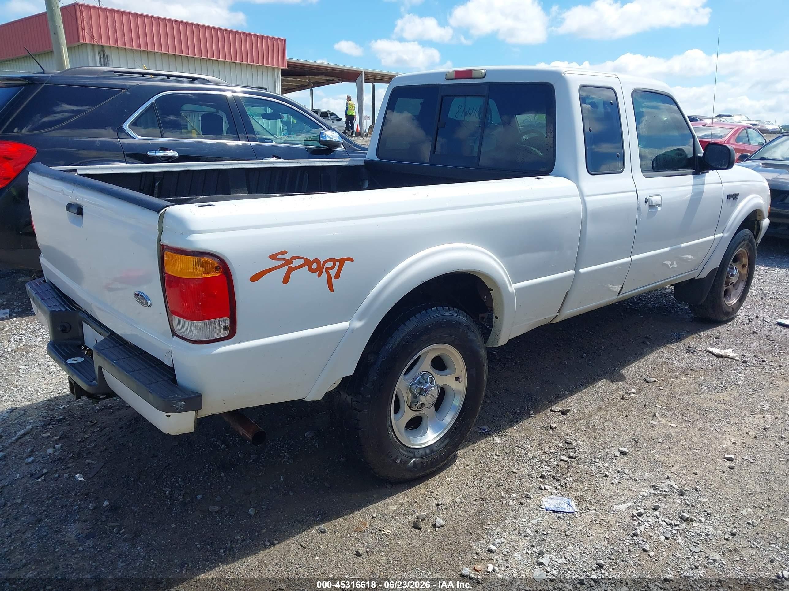 1999 Ford Ranger Xl/xlt White vin: 1FTZR15V3XTA83035