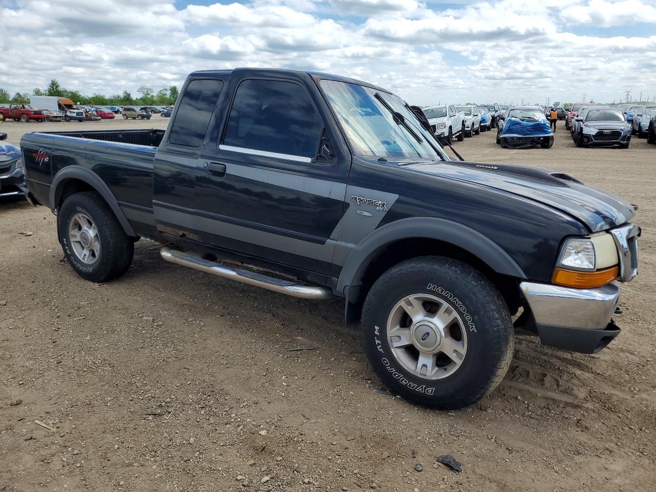 2000 Ford Ranger Super Cab Black vin: 1FTZR15V3YPB95893