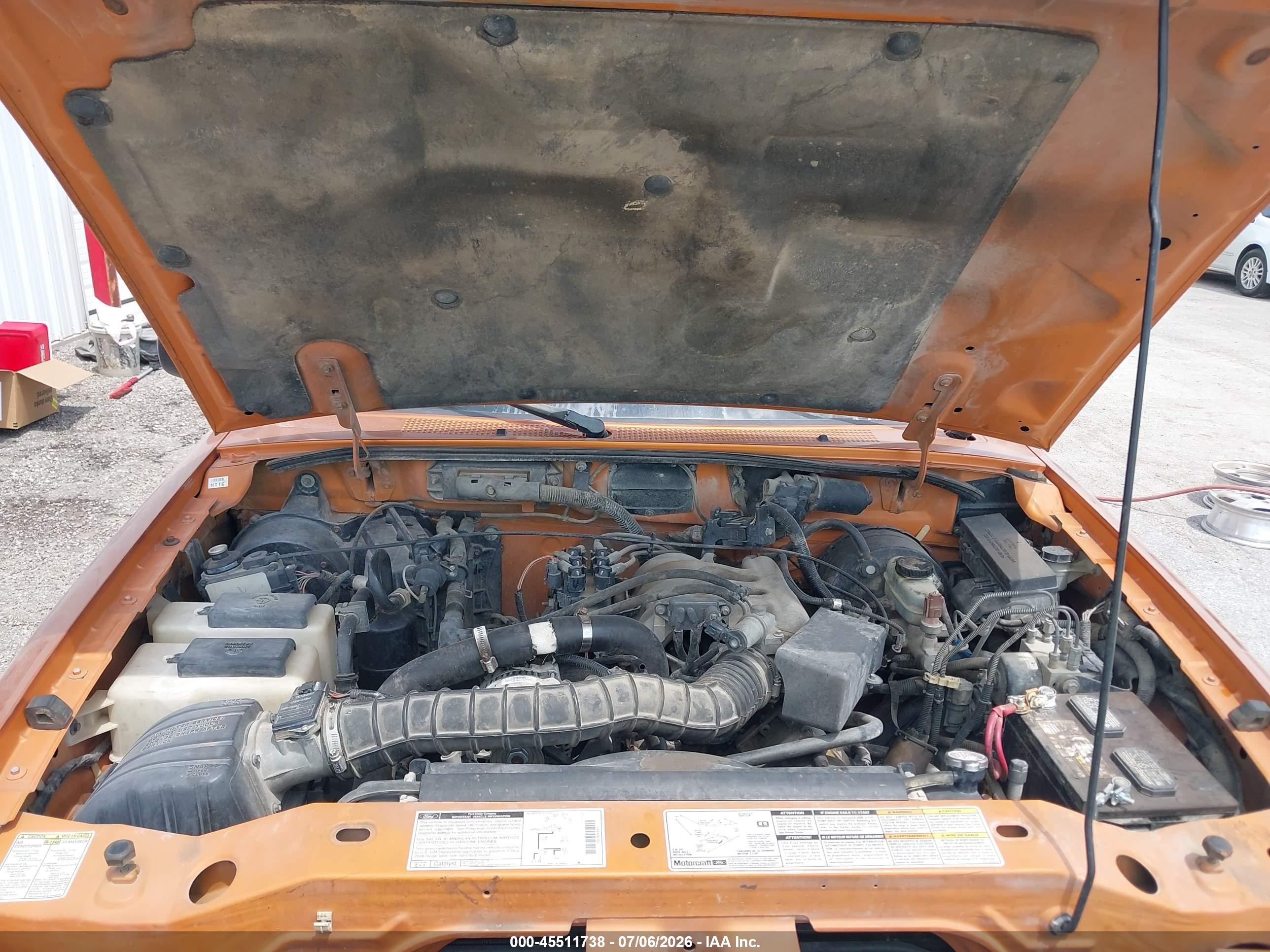 2000 Ford Ranger Xl/xlt Orange vin: 1FTZR15V3YTA11849