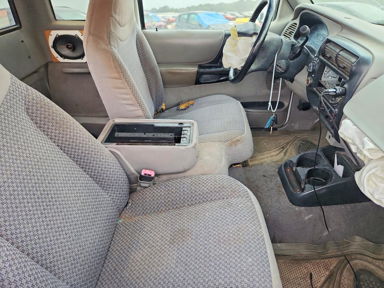 1999 Ford Ranger Super Cab White vin: 1FTZR15V4XTA89054