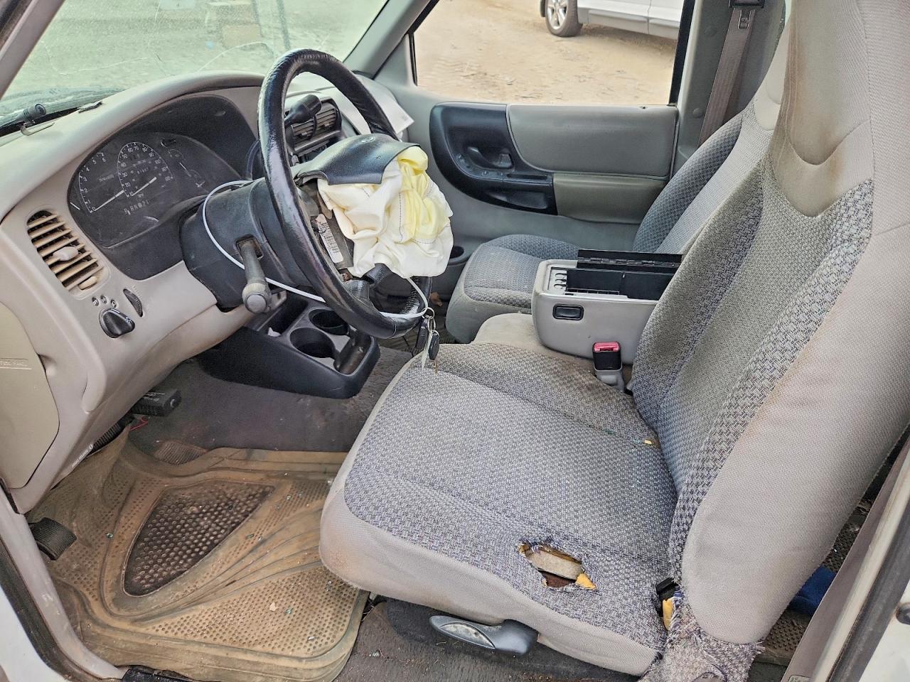 1999 Ford Ranger Super Cab White vin: 1FTZR15V4XTA89054
