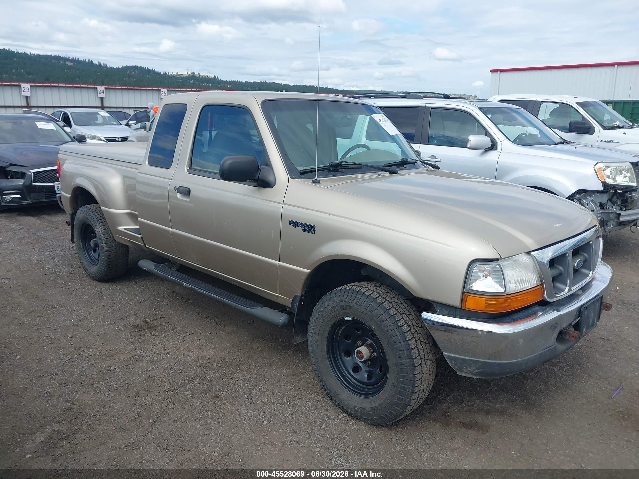 1999 Ford Ranger Xl/xlt Gold vin: 1FTZR15V5XPB58374