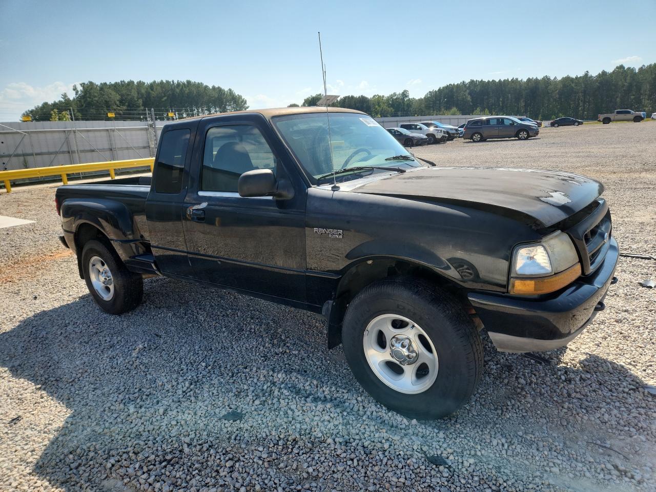 2000 Ford Ranger Super Cab Black vin: 1FTZR15V5YPB52026