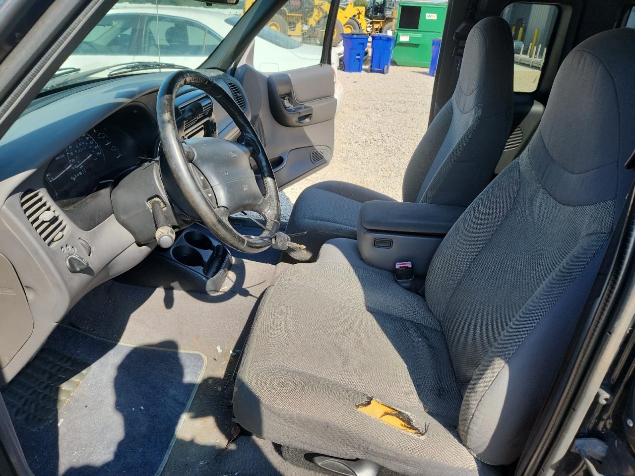 2000 Ford Ranger Super Cab Black vin: 1FTZR15V5YPB52026