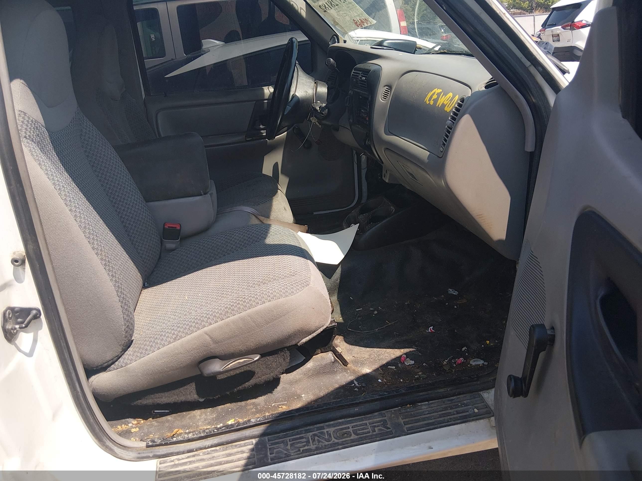1999 Ford Ranger Xl/xlt White vin: 1FTZR15V7XPB57565