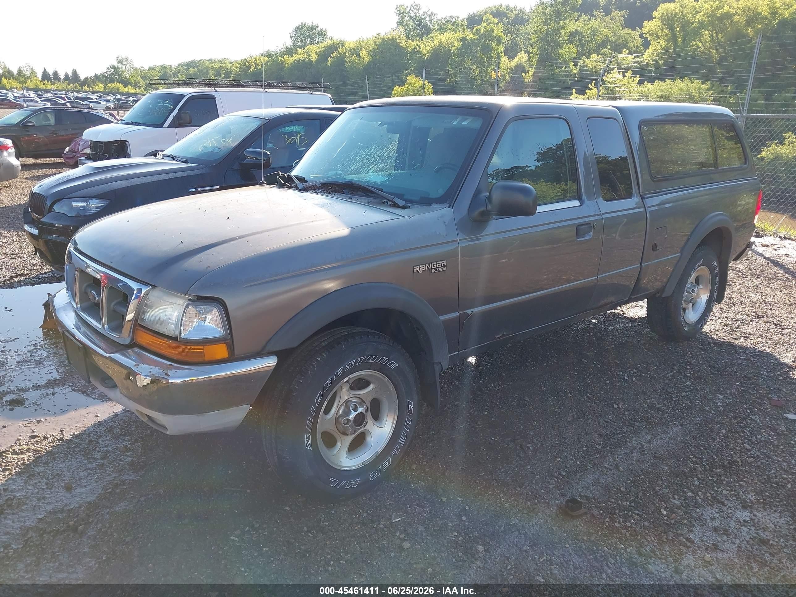 2000 Ford Ranger Xl/xlt Коричневый vin: 1FTZR15V7YPA32194