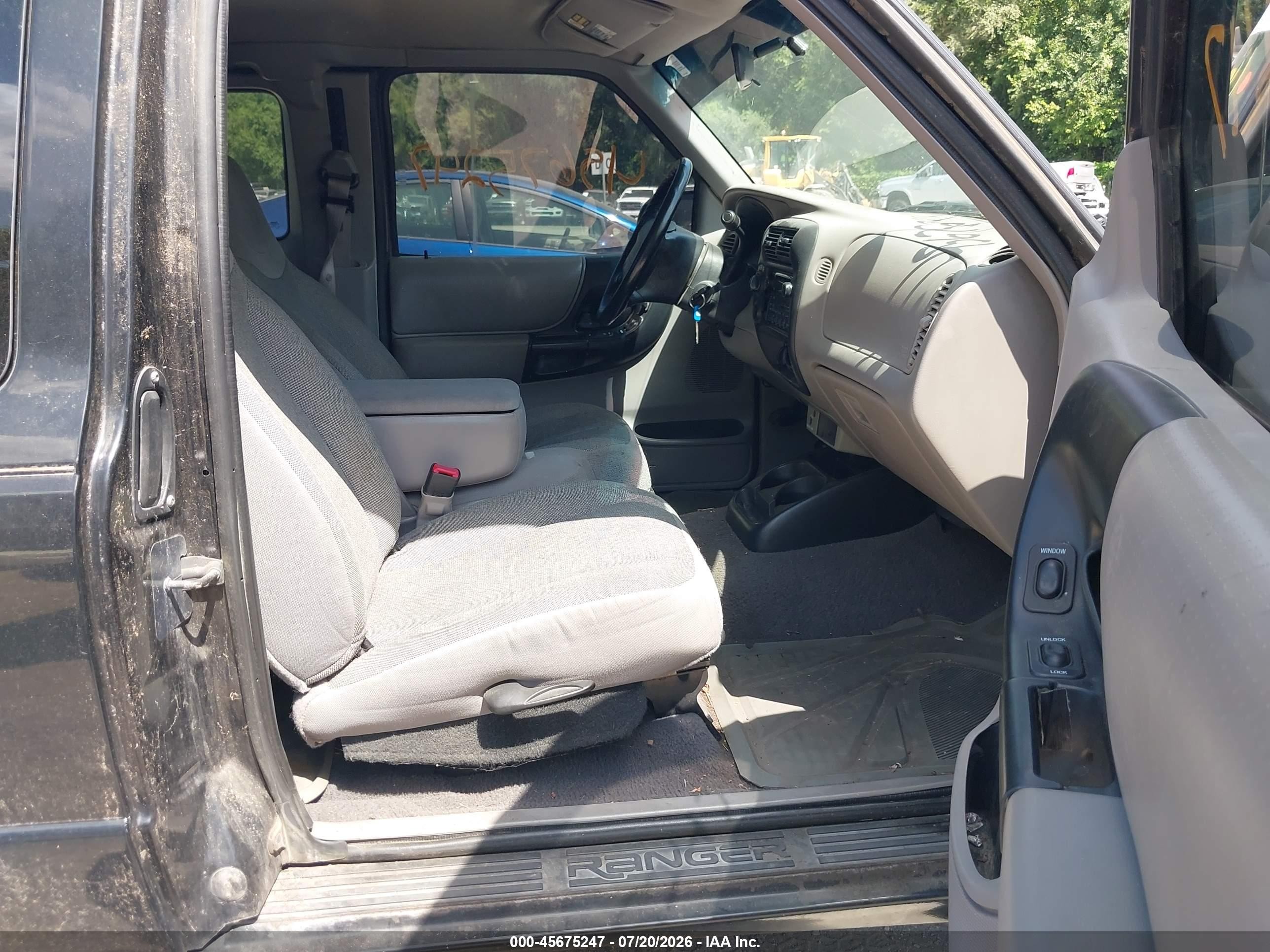 2000 Ford Ranger Xl/xlt Black vin: 1FTZR15V8YPA95157
