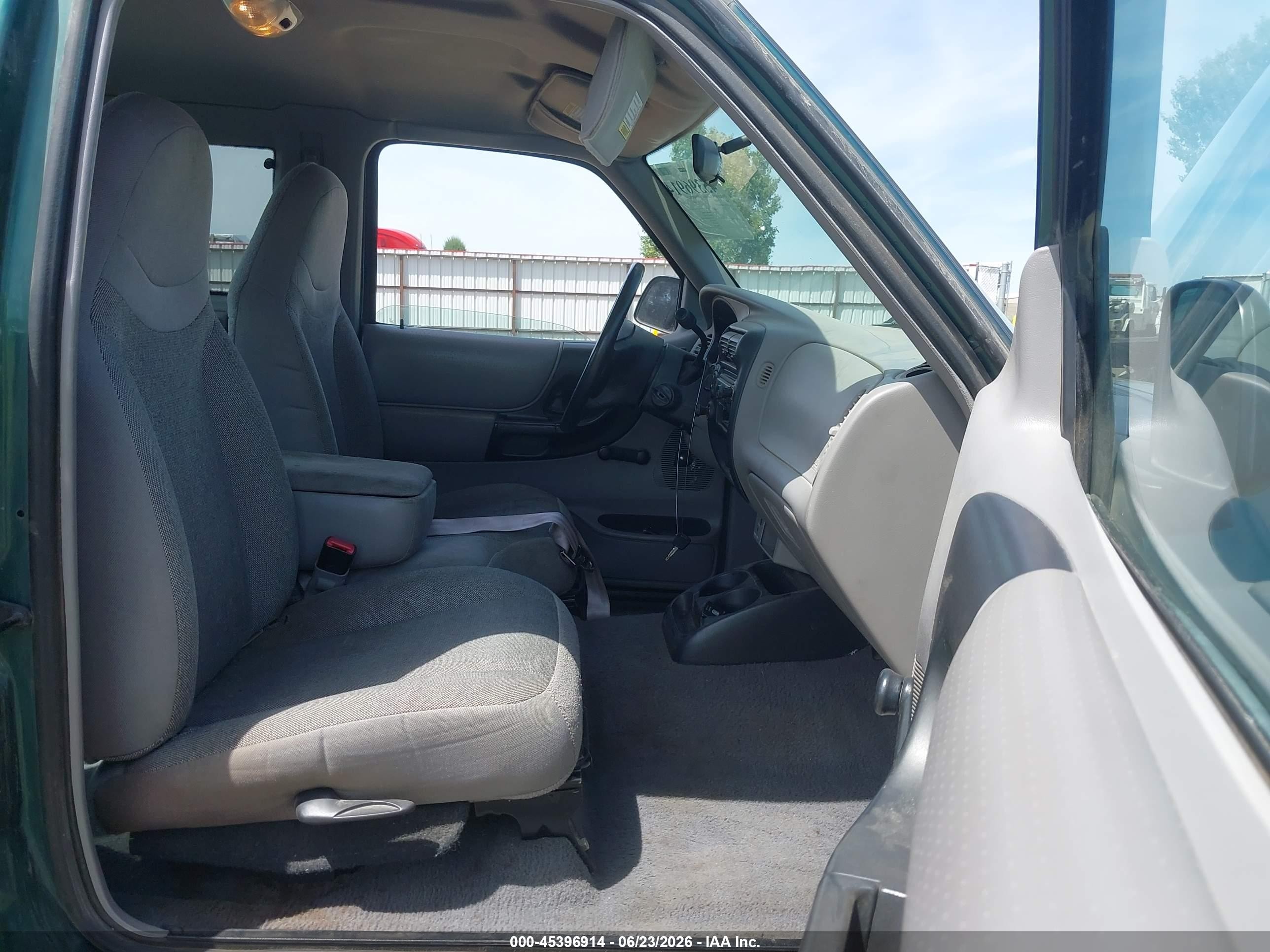2000 Ford Ranger Xl/xlt Green vin: 1FTZR15V9YPB23337