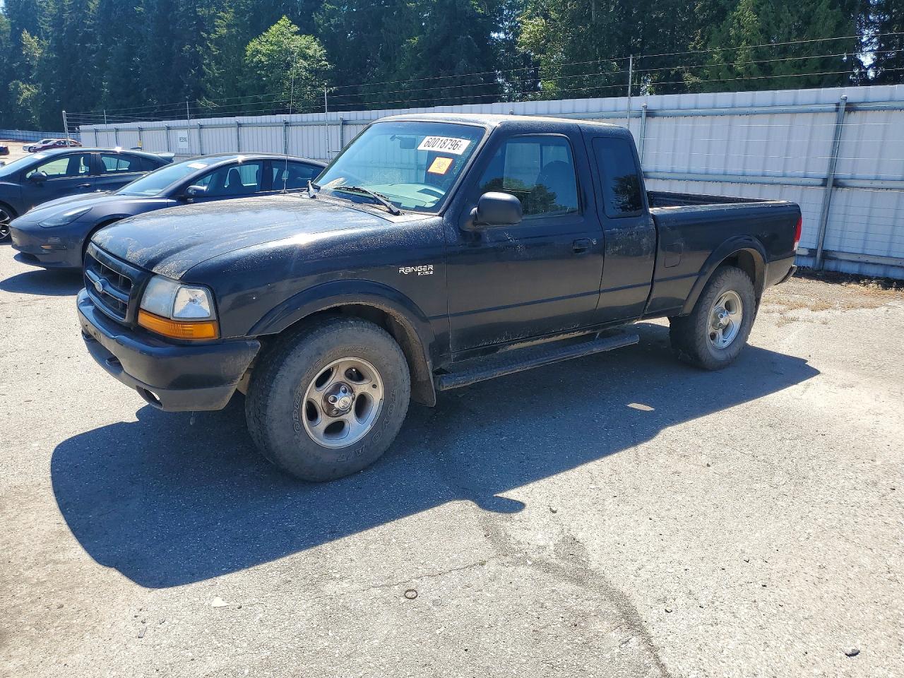 2000 Ford Ranger Super Cab Black vin: 1FTZR15VXYPA37048