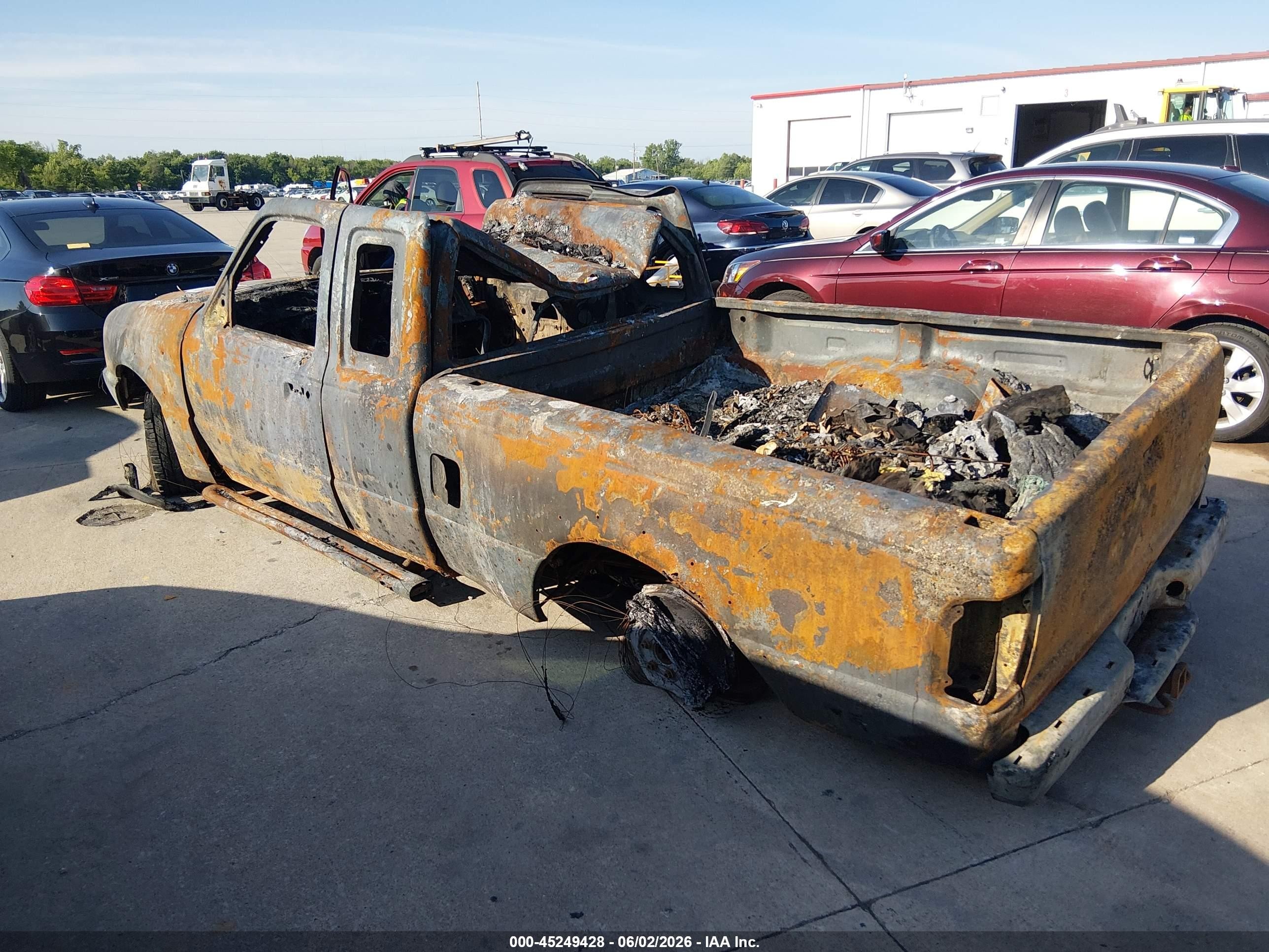 2000 Ford Ranger Xlt Black vin: 1FTZR15X0YPB31697