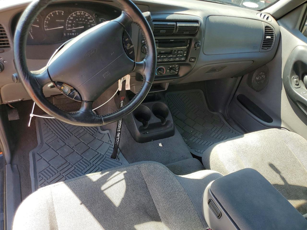 2000 Ford Ranger Super Cab Black vin: 1FTZR15X0YTA51520