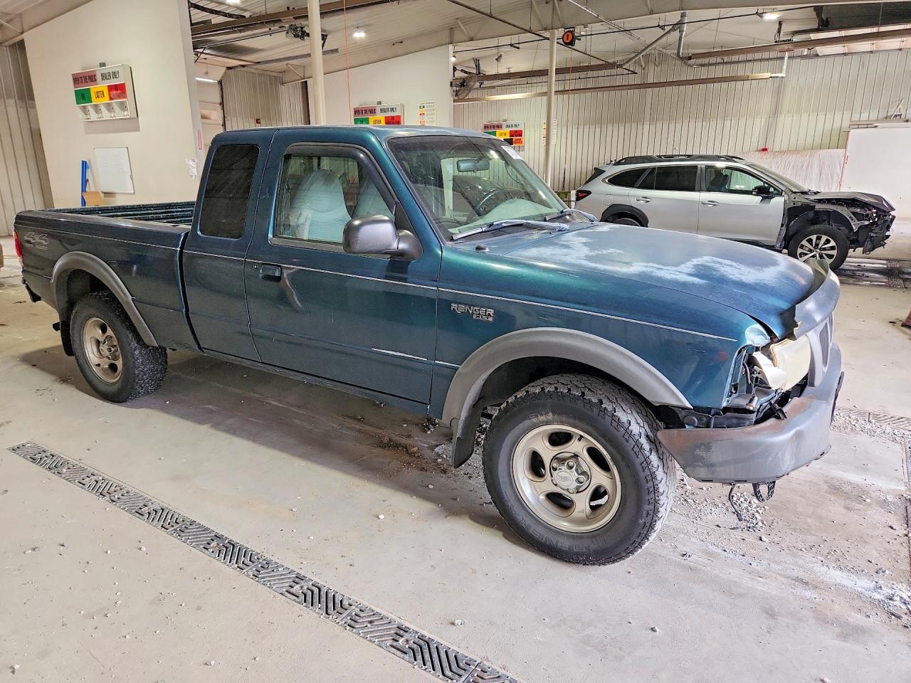1998 Ford Ranger Super Cab Зеленый vin: 1FTZR15X1WTA59073