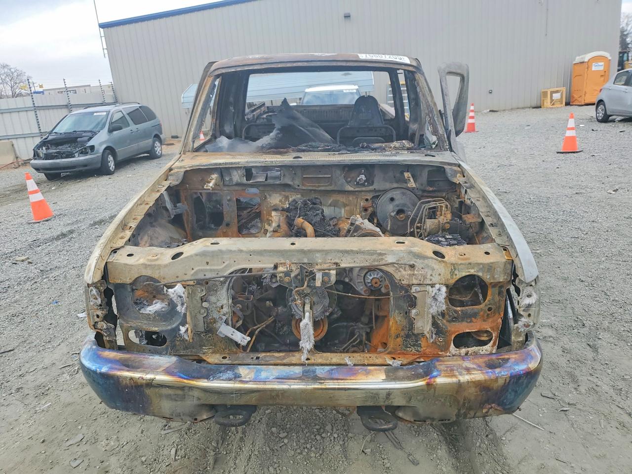 1999 Ford Ranger Super Cab Gold vin: 1FTZR15X1XTA31713